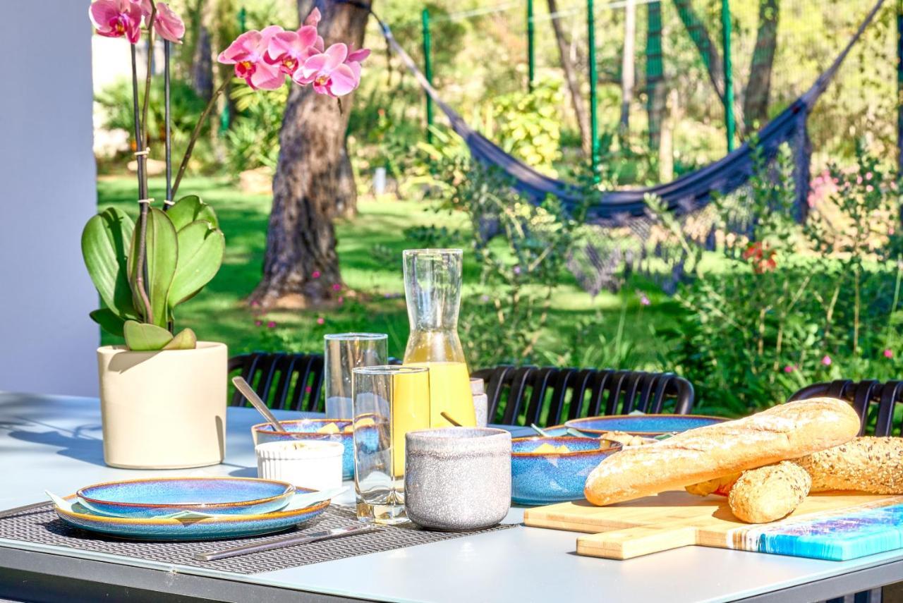 Casa Brisa Boutique Guest House - Gay Men Only Sant Pere De Ribes Ngoại thất bức ảnh